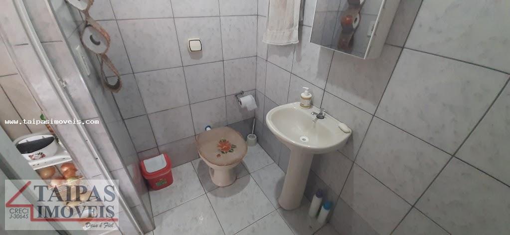 Casa à venda com 2 quartos, 150m² - Foto 16