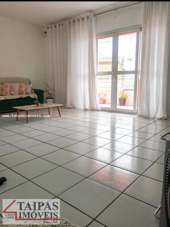 Casa à venda com 2 quartos, 125m² - Foto 8