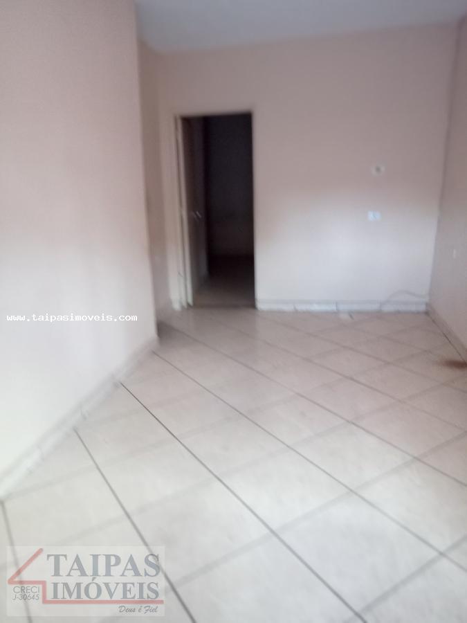 Casa à venda com 2 quartos, 250m² - Foto 5