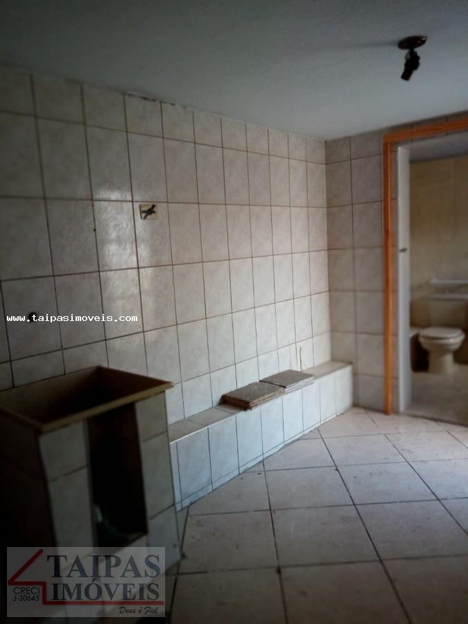 Casa à venda com 2 quartos, 250m² - Foto 11