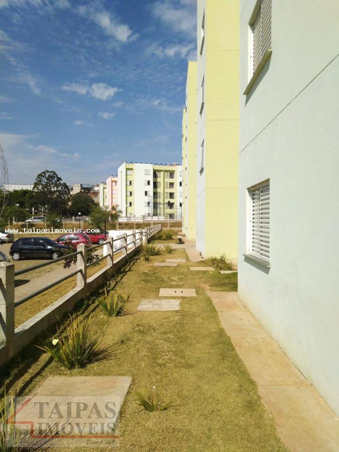 Apartamento à venda com 2 quartos, 64m² - Foto 1