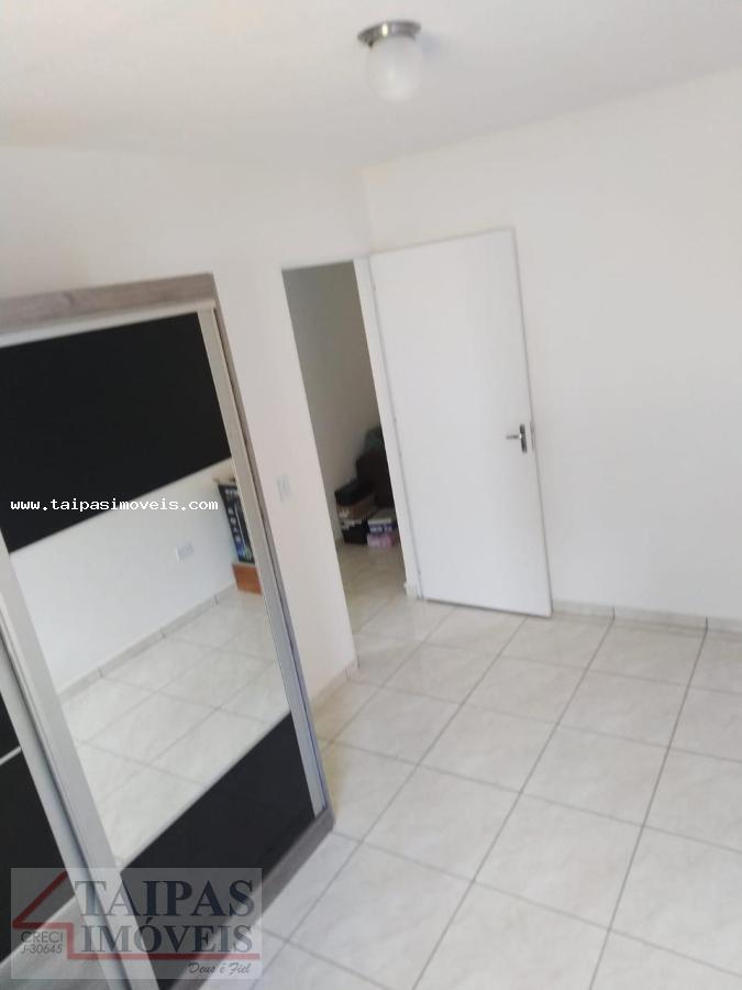 Apartamento à venda com 2 quartos, 64m² - Foto 10