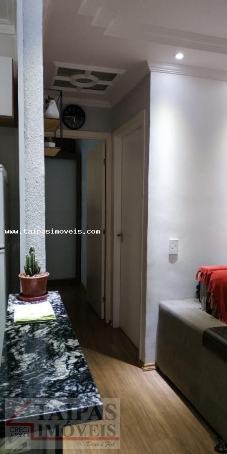 Apartamento à venda com 2 quartos, 39m² - Foto 9