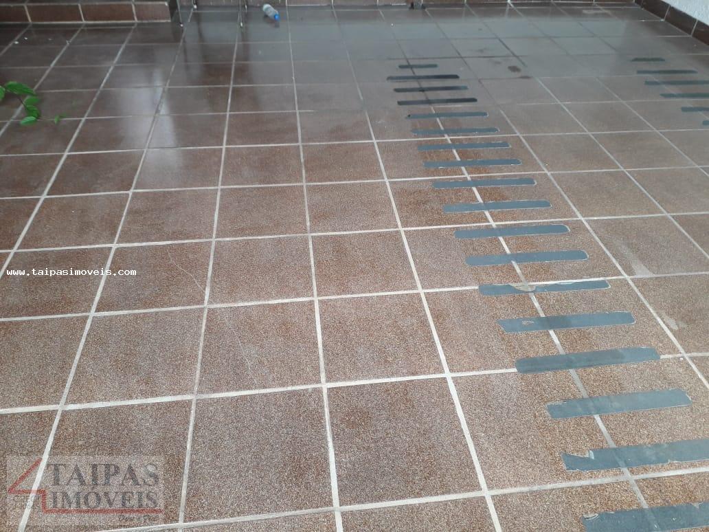 Sobrado à venda com 2 quartos, 100m² - Foto 2