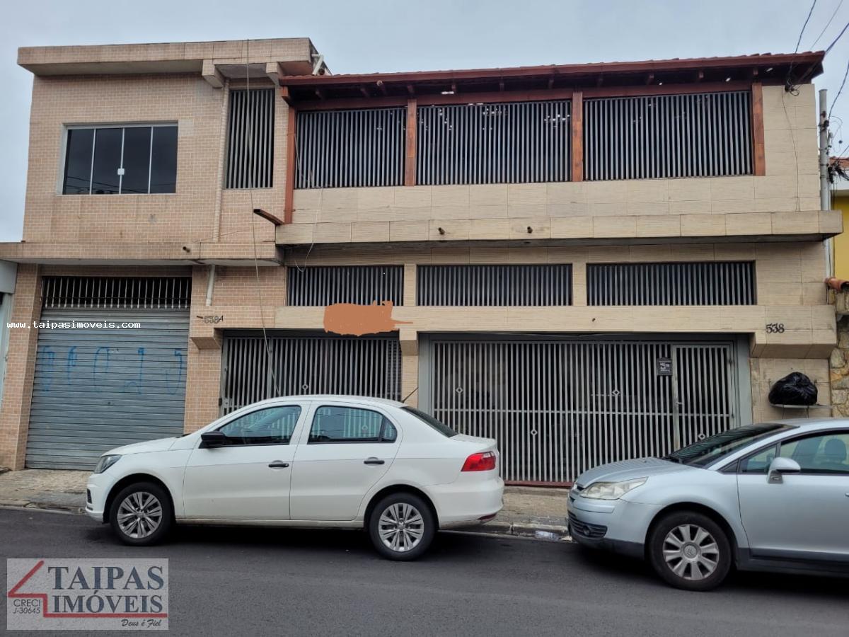 Sobrado à venda com 4 quartos, 480m² - Foto 1