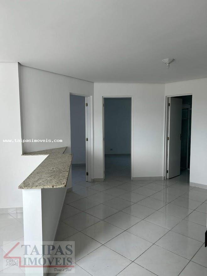 Apartamento à venda com 2 quartos, 58m² - Foto 3