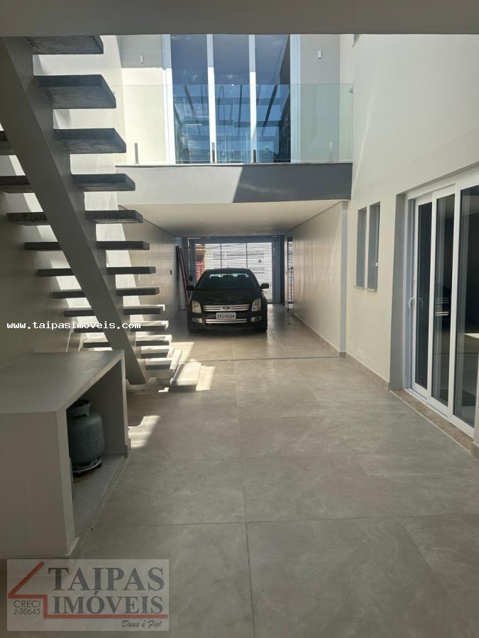 Sobrado à venda com 3 quartos, 160m² - Foto 17