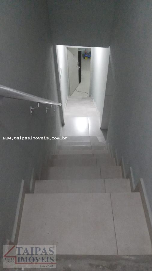 Casa à venda com 2 quartos, 200m² - Foto 10