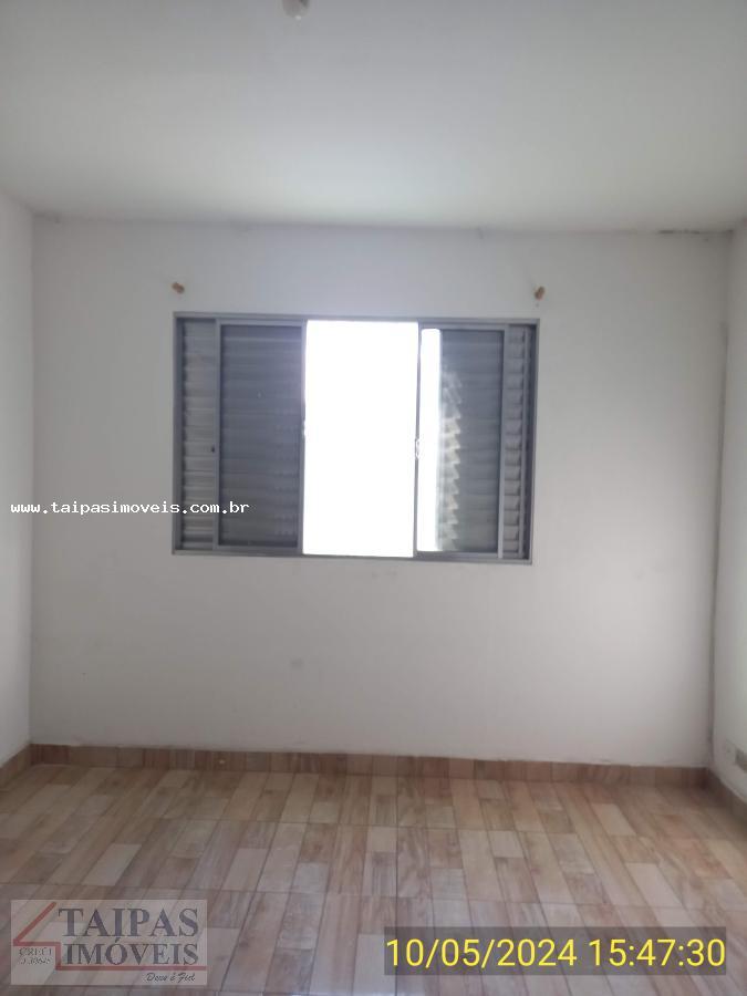 Casa à venda com 2 quartos, 200m² - Foto 9