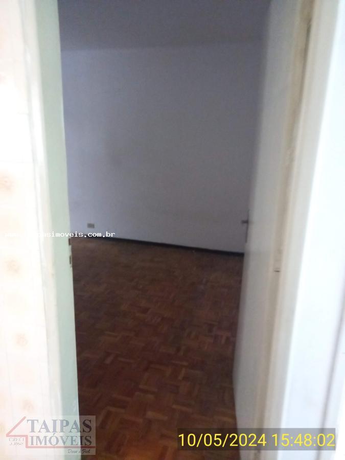 Casa à venda com 2 quartos, 200m² - Foto 13