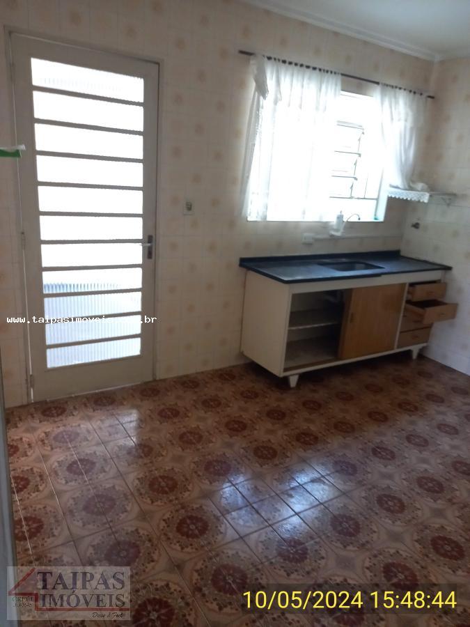 Casa à venda com 2 quartos, 200m² - Foto 17