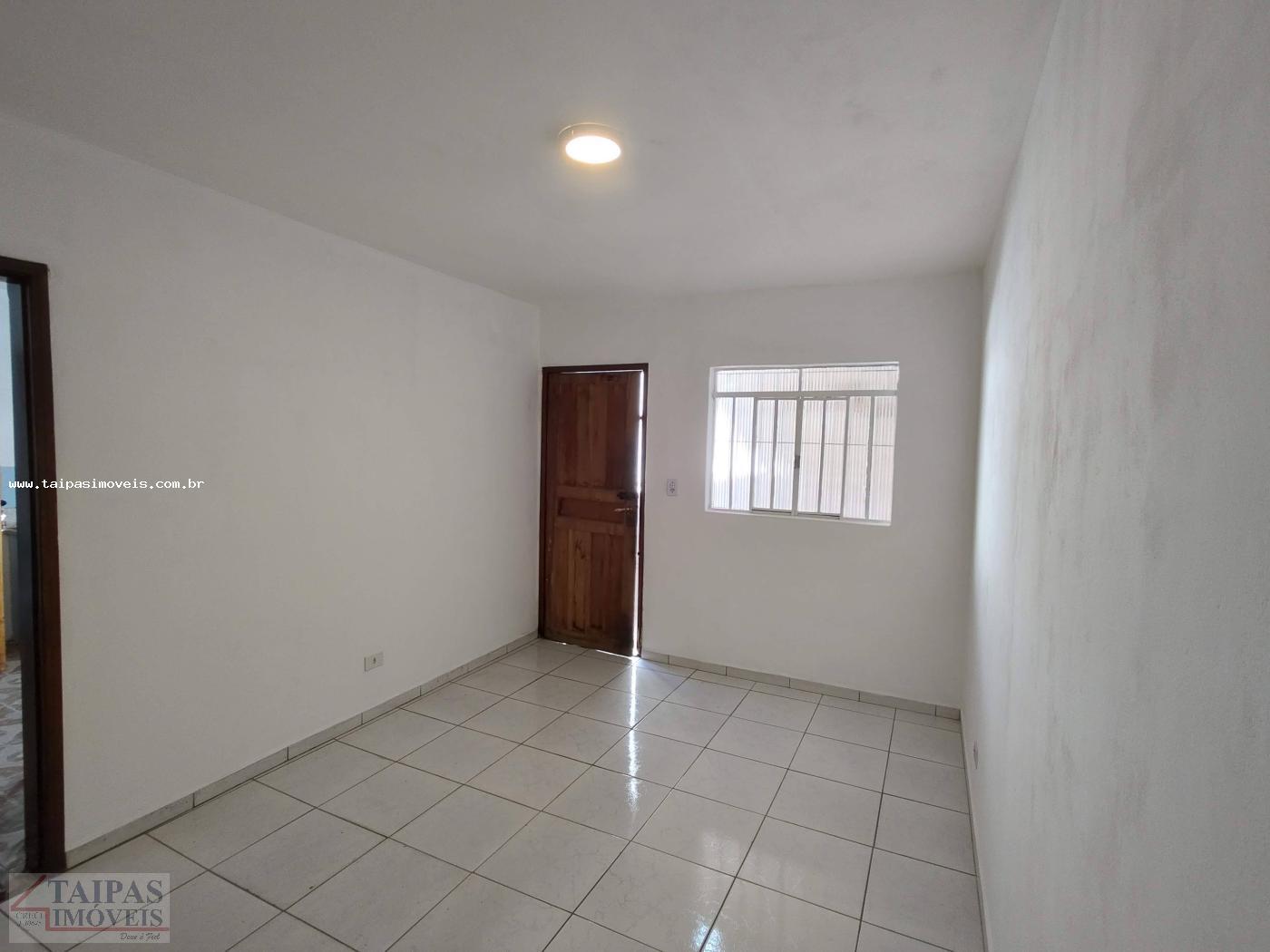 Casa à venda com 1 quarto, 126m² - Foto 4