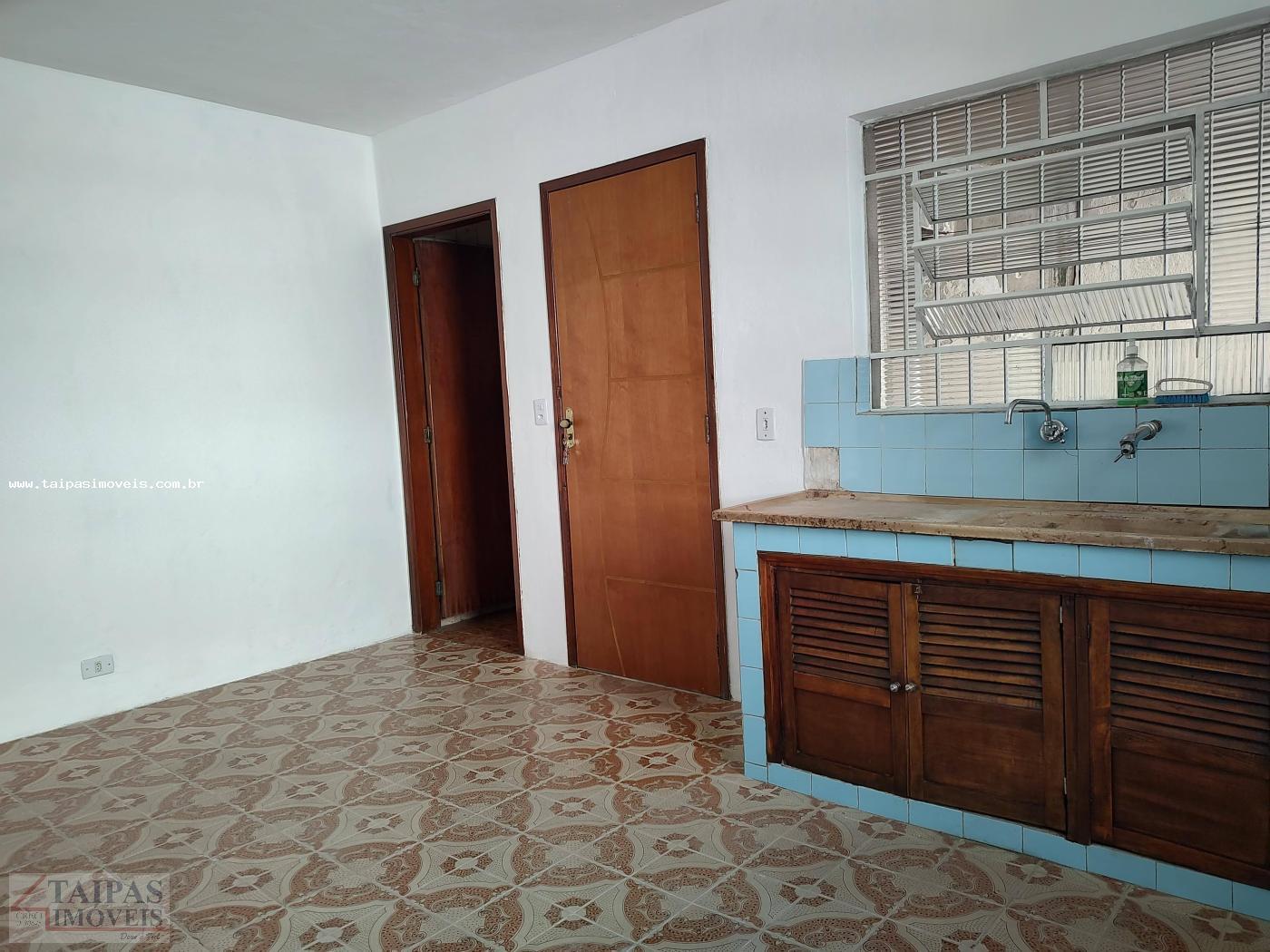 Casa à venda com 1 quarto, 126m² - Foto 9