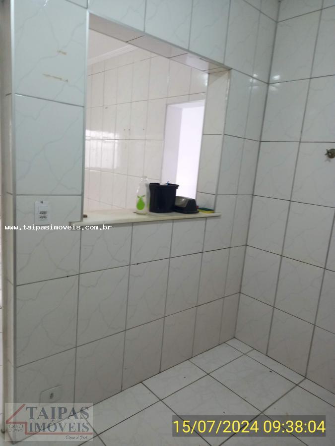 Casa à venda com 3 quartos, 250m² - Foto 17