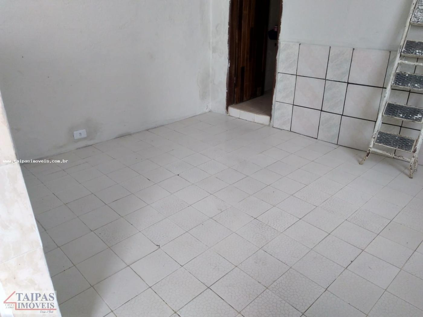 Casa à venda com 2 quartos, 130m² - Foto 5