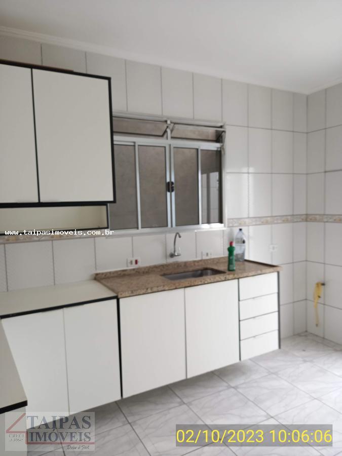 Casa à venda com 2 quartos, 125m² - Foto 11