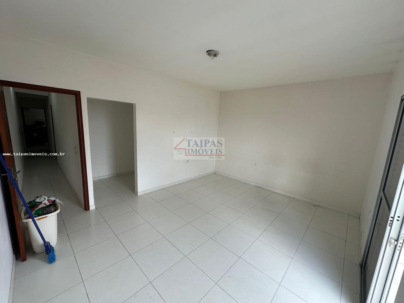 Casa à venda com 3 quartos, 125m² - Foto 24