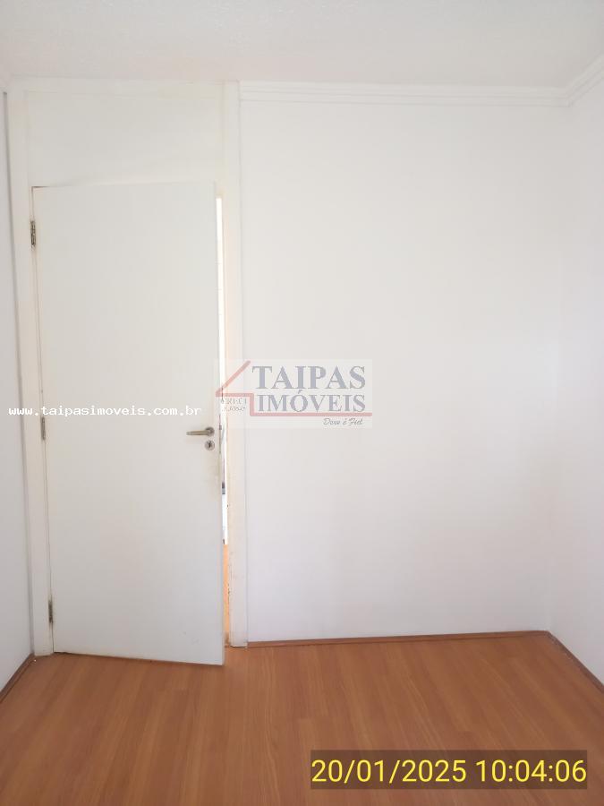 Apartamento para alugar com 2 quartos, 46m² - Foto 12