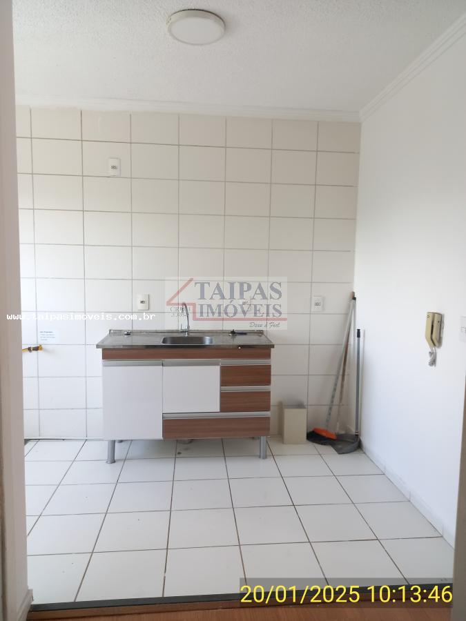 Apartamento para alugar com 2 quartos, 46m² - Foto 33