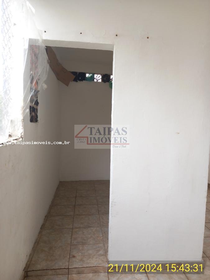 Casa à venda com 2 quartos, 250m² - Foto 51